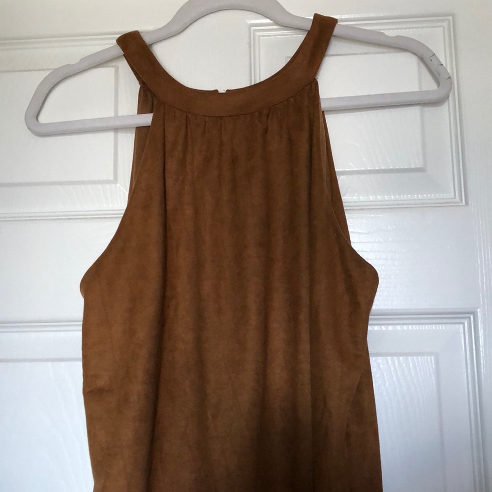 Brown dress